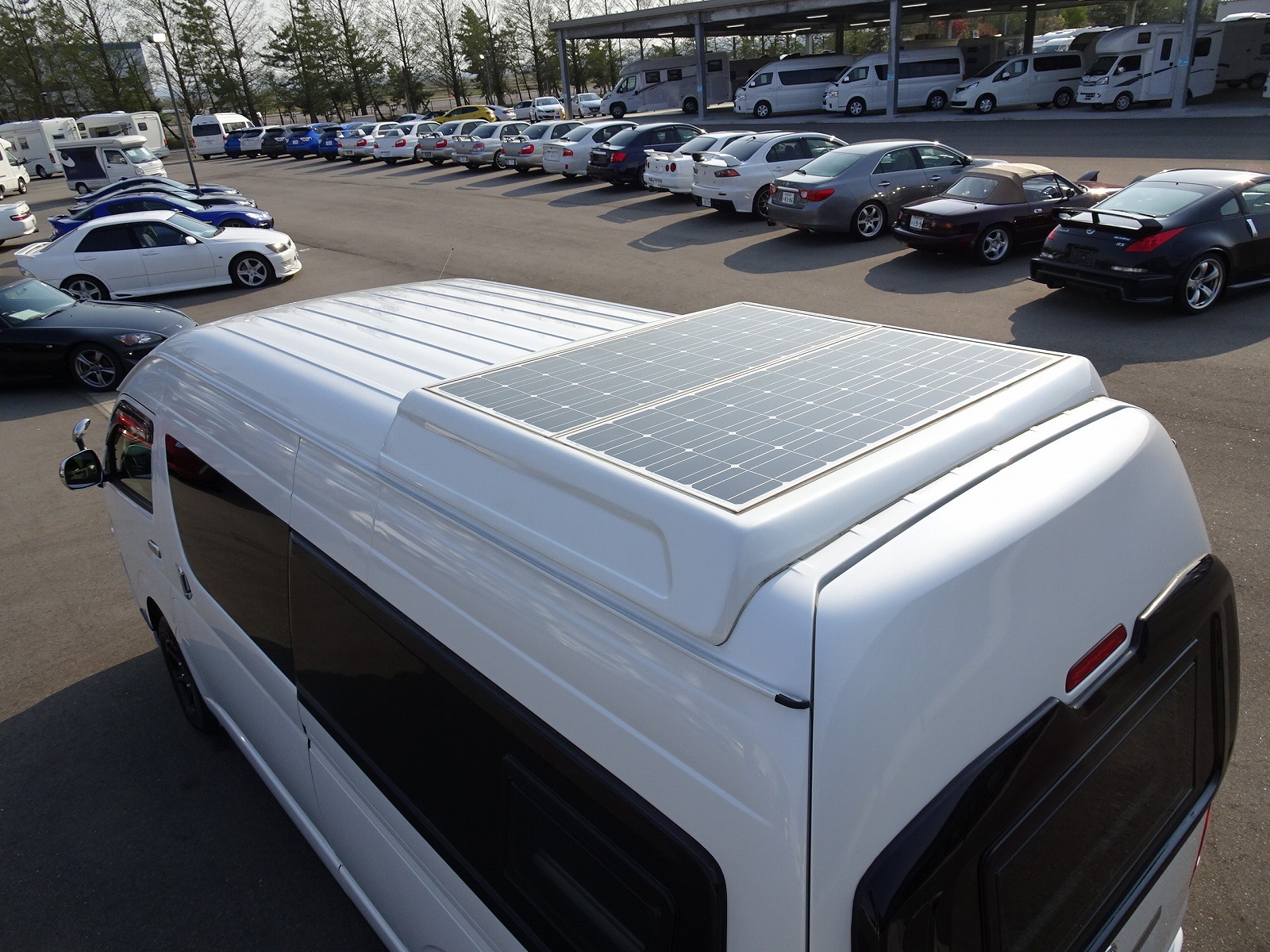 キャンピングカー バンコン ﾊｲｴｰｽ ﾃﾞﾙﾀﾘﾝｸ ﾀﾞｰｳｨﾝQ3 4WD