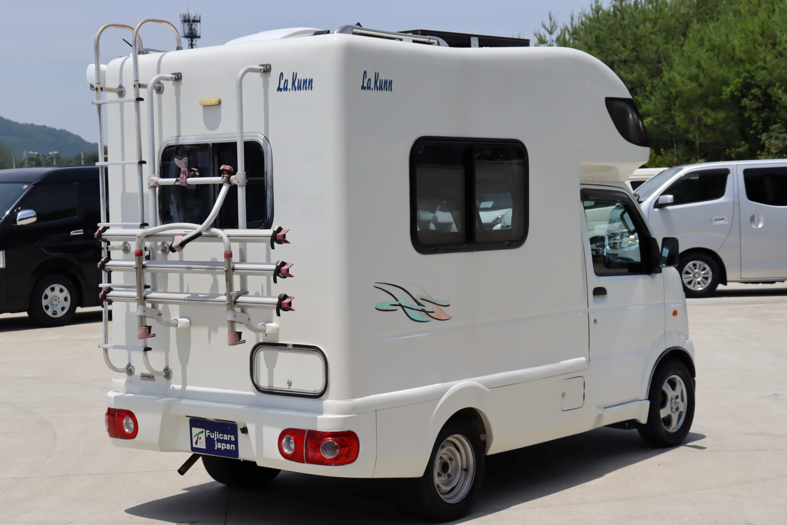 キャンピングカー 軽キャンパー ｽｸﾗﾑ AZ-MAX ﾗｸｰﾝ 4WD 5MT