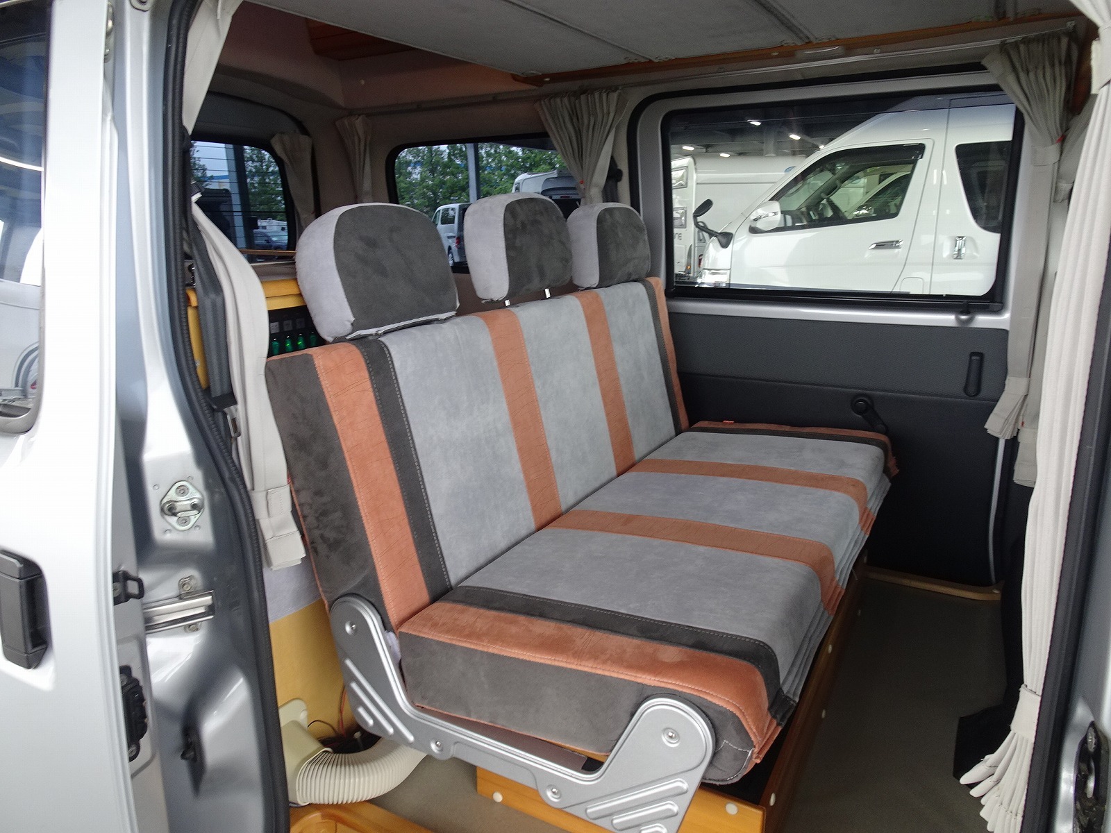 キャンピングカー バンコン ﾀｳﾝｴｰｽ ﾀｺｽ ﾊﾅ FFﾋｰﾀｰ 4WD