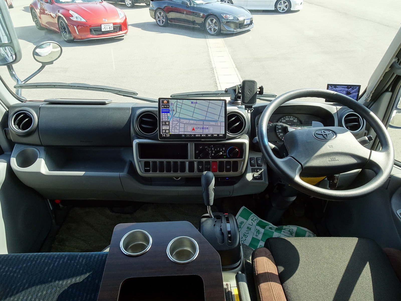 キャンピングカー キャブコン ｶﾑﾛｰﾄﾞLTｷｬﾝﾊﾟｰｽﾞ ﾚｶﾞｰﾄﾞﾈｵ+ 4WD