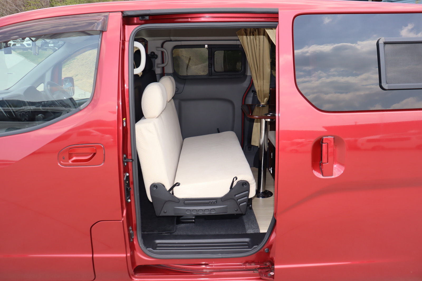 キャンピングカー バンコン NV200ﾊﾞﾈｯﾄ FOCS RBﾘﾉﾀｸﾐ FFﾋｰﾀ