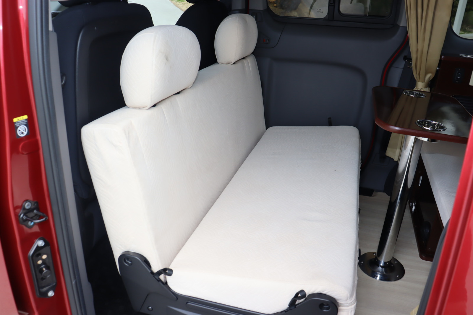 キャンピングカー バンコン NV200ﾊﾞﾈｯﾄ FOCS RBﾘﾉﾀｸﾐ FFﾋｰﾀ