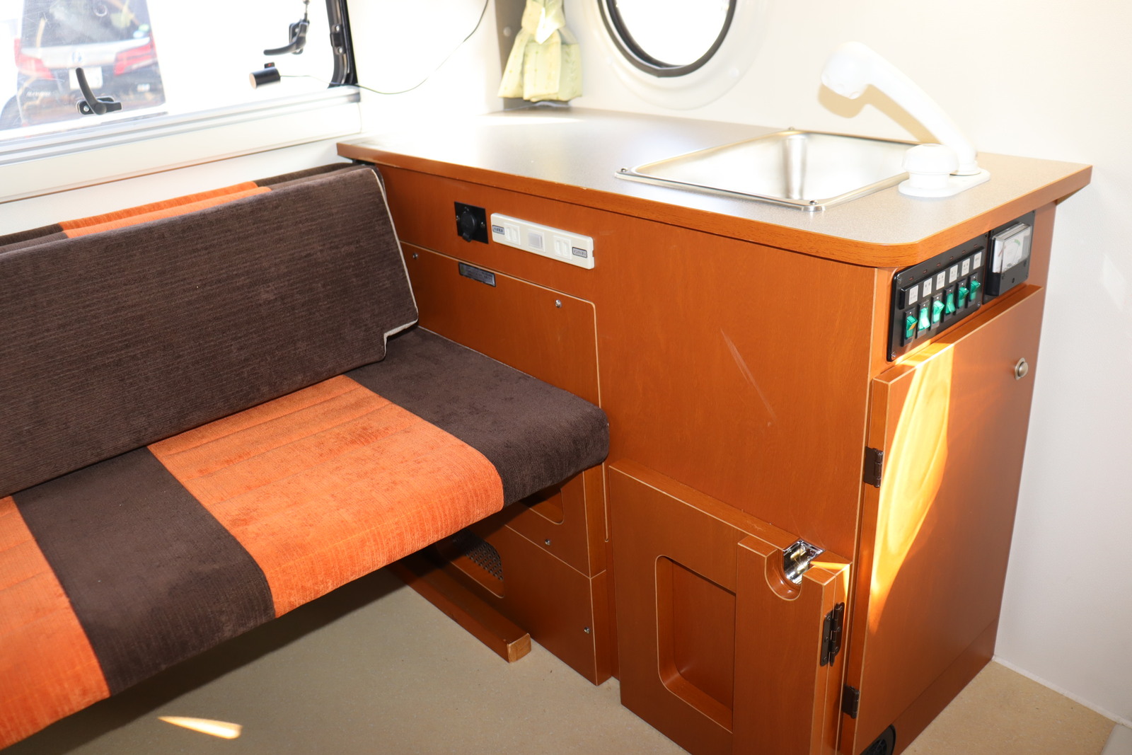 キャンピングカー 軽キャンパー ﾊｲｾﾞｯﾄ ｲﾝﾃﾞｨｱﾅRV ｲﾝﾃﾞｨ727