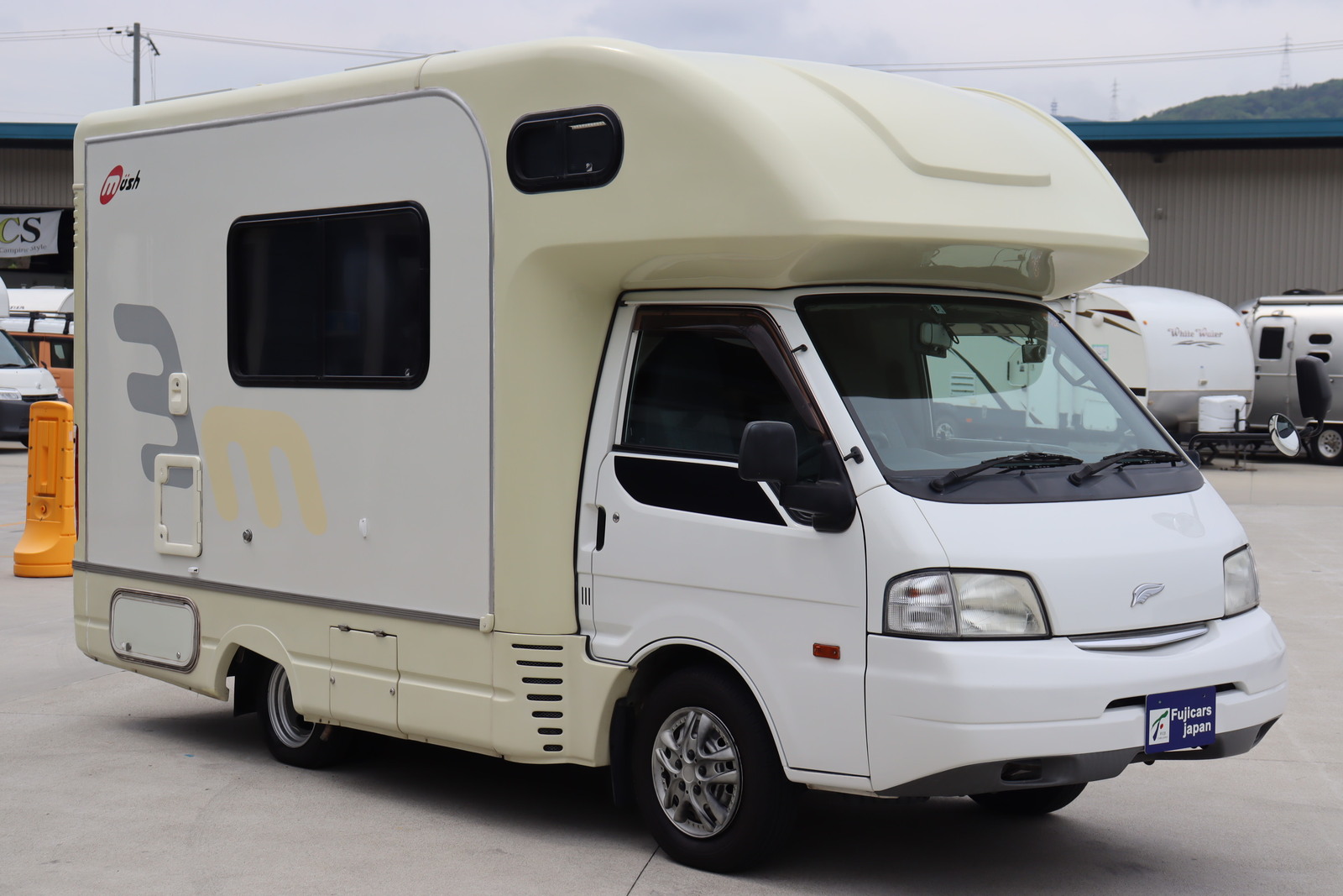 キャンピングカー キャブコン ﾊﾞﾈｯﾄ ﾅｯﾂRV ﾏｯｼｭ ﾘﾁｳﾑ 家庭用ｴｱｺﾝ