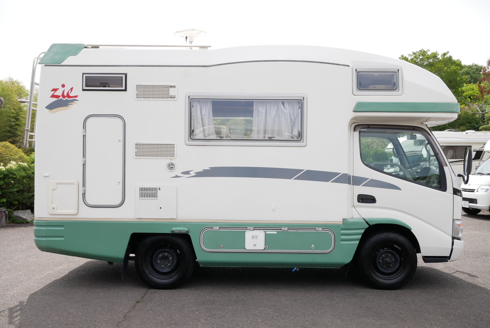 キャンピングカー キャブコン ｶﾑﾛｰﾄﾞ ﾊﾞﾝﾃｯｸ ｼﾞﾙ 4WD