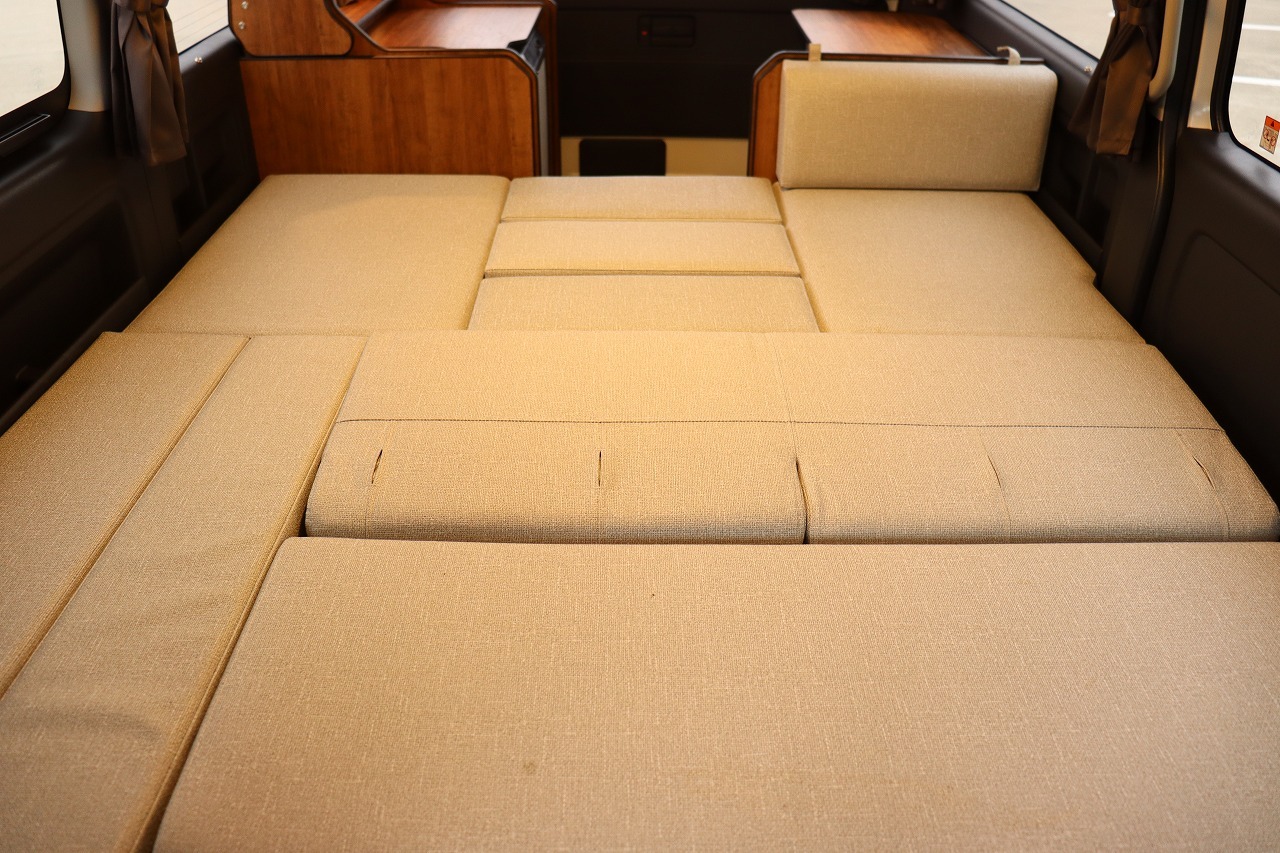 キャンピングカー バンコン ﾊｲｴｰｽ FOCS DS-F　FFﾋｰﾀｰ　