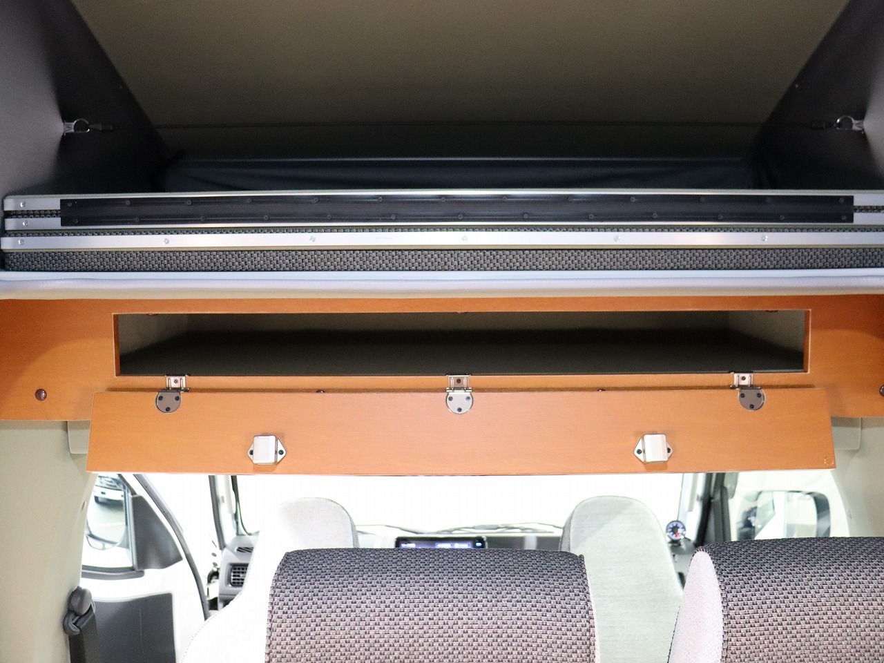 キャンピングカー 軽キャンパー ﾊｲｾﾞｯﾄ ｲﾝﾃﾞｨｱﾅRV ｲﾝﾃﾞｨ727