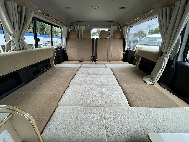 キャンピングカー バンコン　 ﾊｲｴｰｽ かｰいんてりあ高橋 ﾘﾗｯｸｽﾜｺﾞﾝ