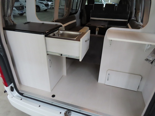 キャンピングカー バンコン ﾊｲｴｰｽ RVﾗﾝﾄﾞ ﾗﾝﾄﾞﾜｺﾞﾝﾘﾉ
