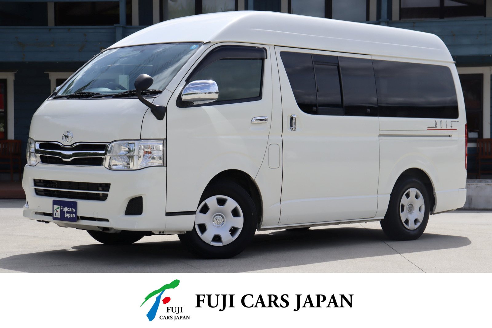キャンピングカー バンコン ハイエース RVランド ランドワゴンロゼ
