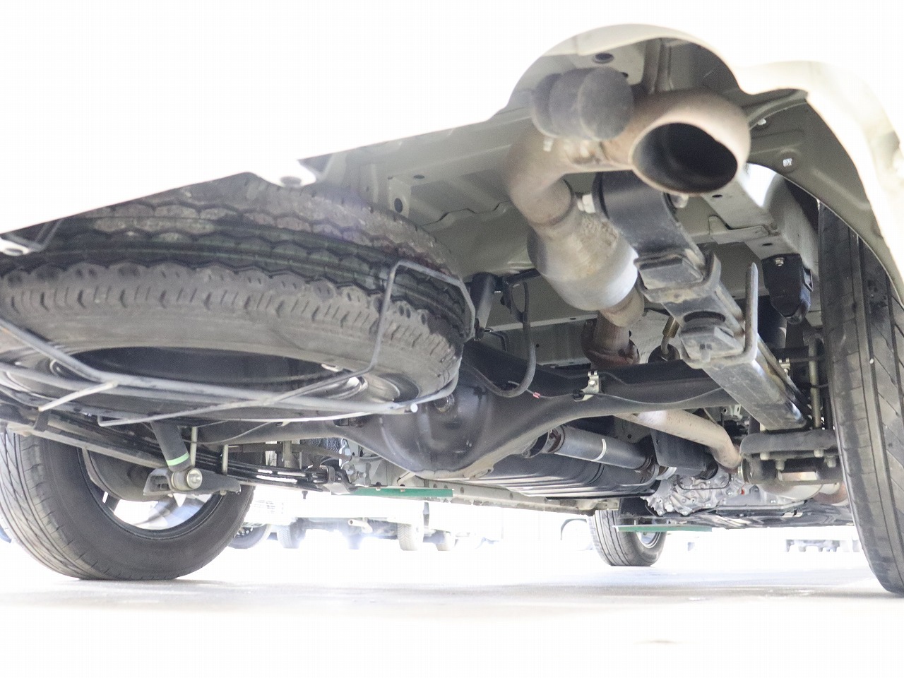 キャンピングカー バンコン ﾊｲｴｰｽ ﾄｲﾌｧｸﾄﾘｰ ﾄｲﾎﾞｯｸｽ 4WD　FF