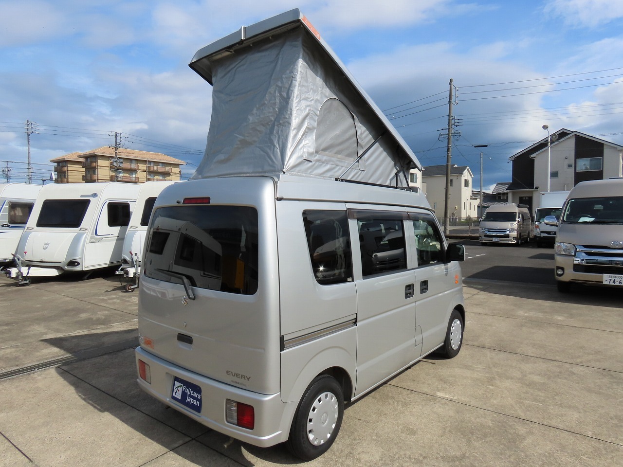 キャンピングカー 軽キャンパー ｴﾌﾞﾘｲ ｵｰﾄﾜﾝ 給電くん