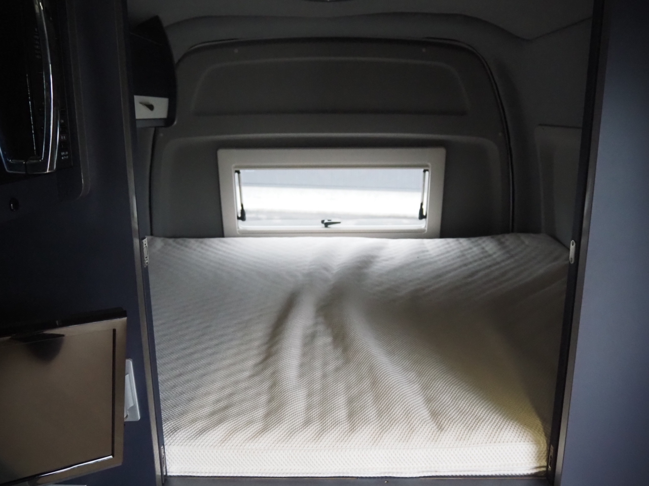 キャンピングカー バンコン ﾊｲｴｰｽ ｷｬﾝﾊﾟｰ鹿児島 ﾚﾑｾｶﾝﾄﾞｱｸﾄ 4WD