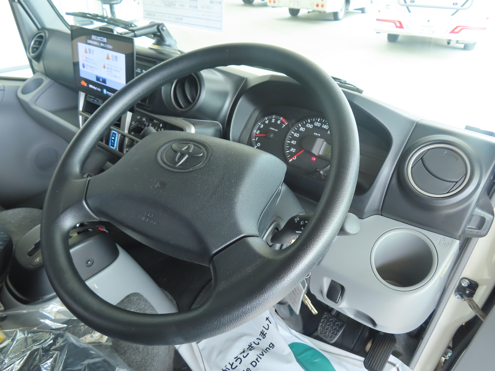 キャンピングカー キャブコン ｶﾑﾛｰﾄﾞ 東和 ｳﾞｫｰﾝR2B EXC 家庭用ｴｱｺﾝ