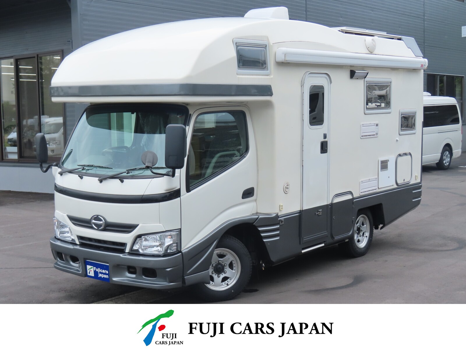 キャンピングカー キャブコン カムロード バンテック ジル520