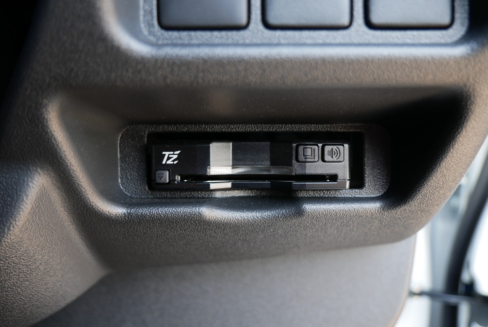 キャンピングカー バンコン ﾊｲｴｰｽ AtoZ ｱﾒﾘｱ　DT2.8　FFﾋｰﾀｰ