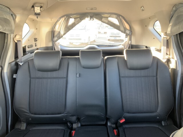 キャンピングカー バンコン ﾌﾘｰﾄﾞ+ ﾎﾜｲﾄﾊｳｽ ﾌﾘｰｽﾀｲﾙ 4駆 FF暖房