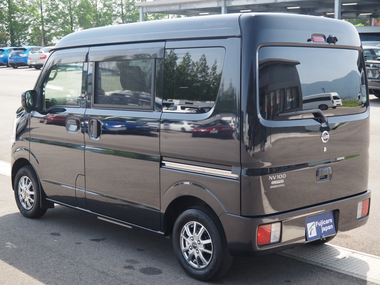 キャンピングカー 軽キャンパー NV100ｸﾘｯﾊﾟｰ ﾛｰﾄﾞｾﾚｸﾄｺﾝﾊﾟｸﾄ 4WD