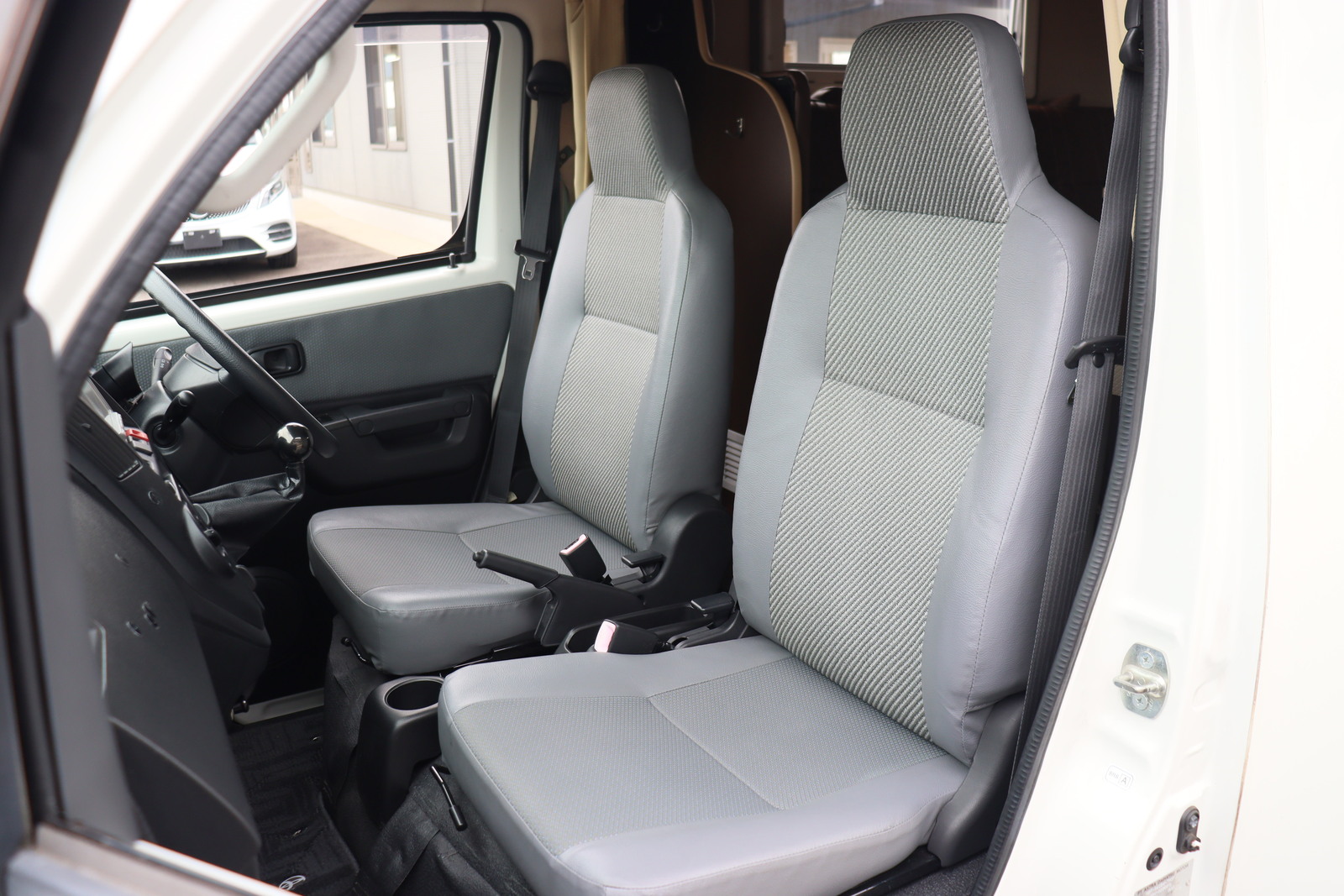 キャンピングカー キャブコン ﾀｳﾝｴｰｽ ｾｷｿｰ ﾄﾑ23 5MT