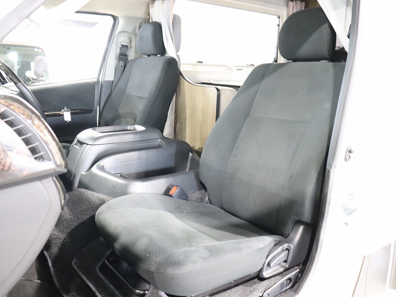 キャンピングカー キャブコン ﾊｲｴｰｽ ﾌｧﾝﾙｰﾁｪ ｾﾚﾝｹﾞﾃｨ525 4WD