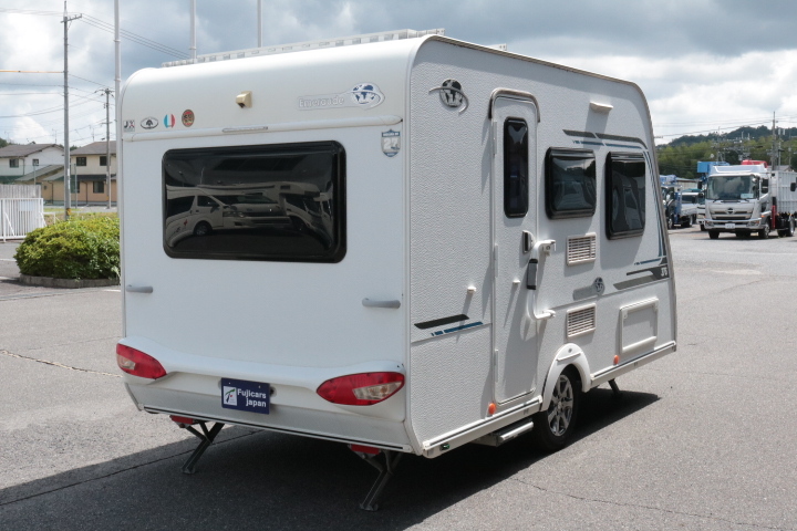 キャンピングカー トレーラー ﾄﾘｶﾞﾉ ｴﾒﾛｰﾄﾞ376　ｳｨﾝﾄﾞｴｱｺﾝ　FF