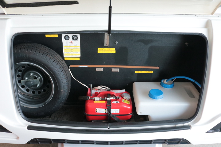 キャンピングカー トレーラー ﾄﾘｶﾞﾉ ｴﾒﾛｰﾄﾞ376　ｳｨﾝﾄﾞｴｱｺﾝ　FF