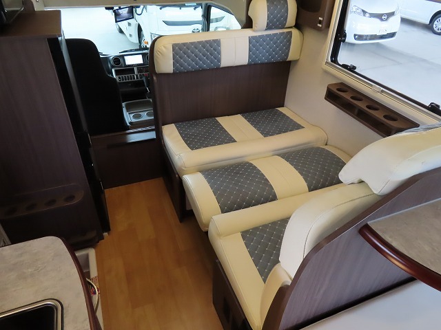 キャンピングカー キャブコン ｶﾑﾛｰﾄﾞ ﾀﾞｲﾚｸﾄｶｰｽﾞ ﾄﾘｯﾌﾟﾌﾟﾚﾐｱﾑ
