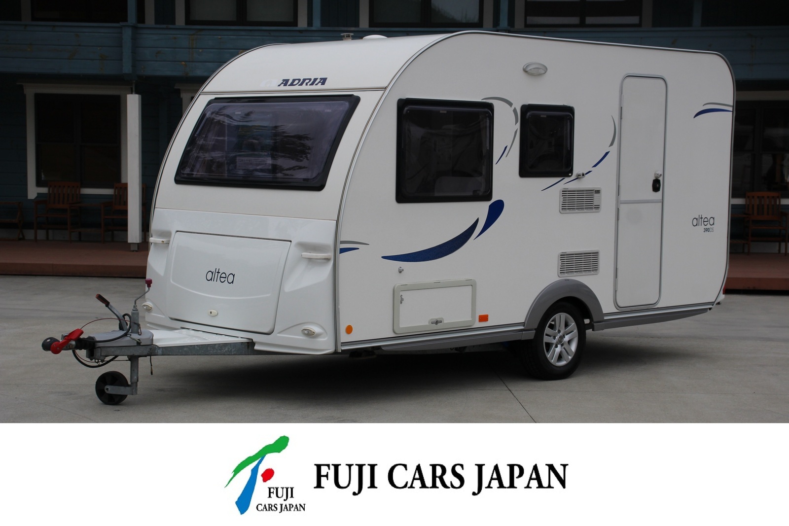 キャンピングカー トレーラー アドリア アルティア390DS