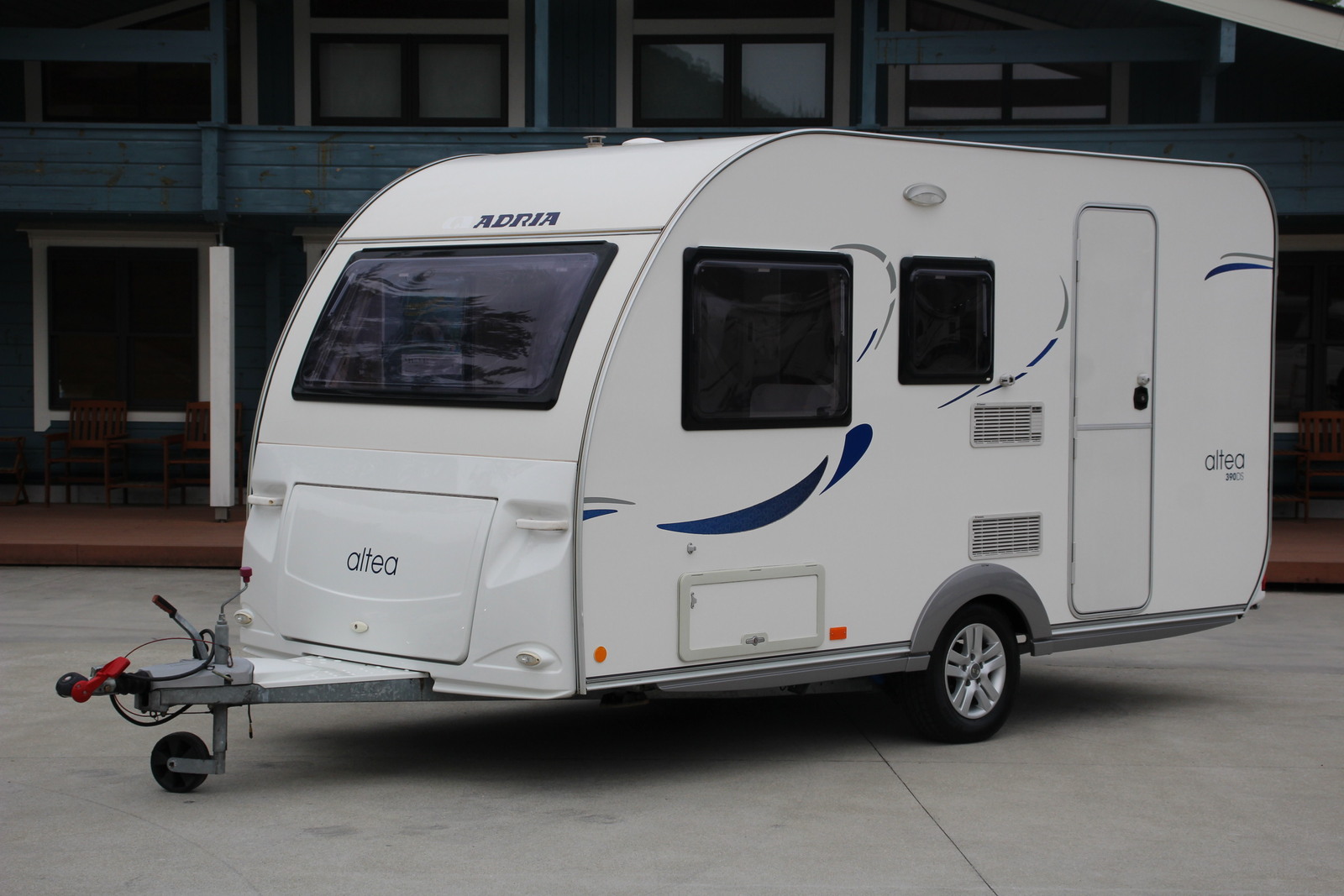 キャンピングカー トレーラー ｱﾄﾞﾘｱ ｱﾙﾃｨｱ390DS