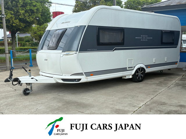 キャンピングカー トレーラー ホビー495ULプレステージ
