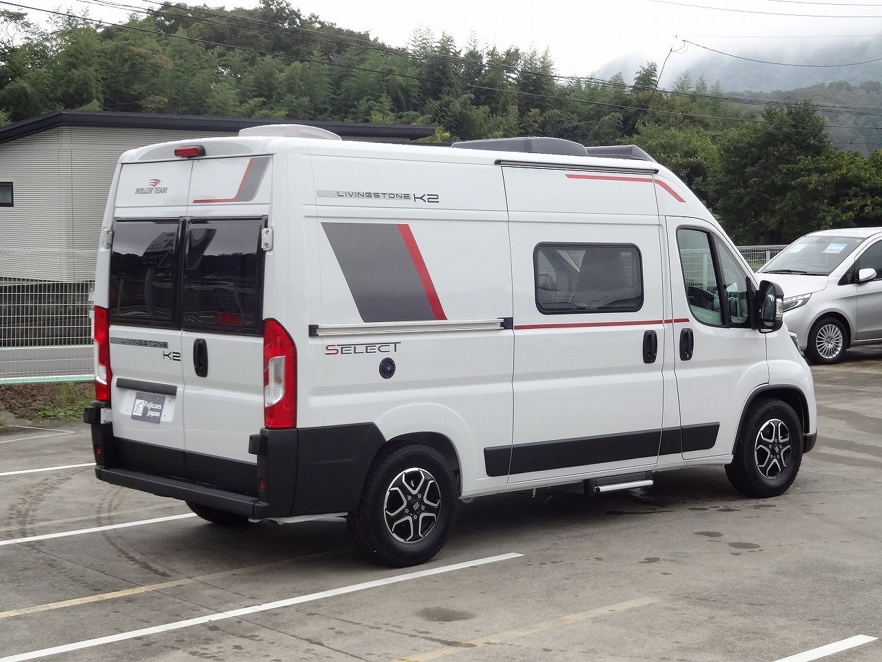 キャンピングカー バンコン ﾃﾞｭｶﾄ ﾛｰﾗｰﾁｰﾑ ﾘﾋﾞﾝｸﾞｽﾄｰﾝK2 新車