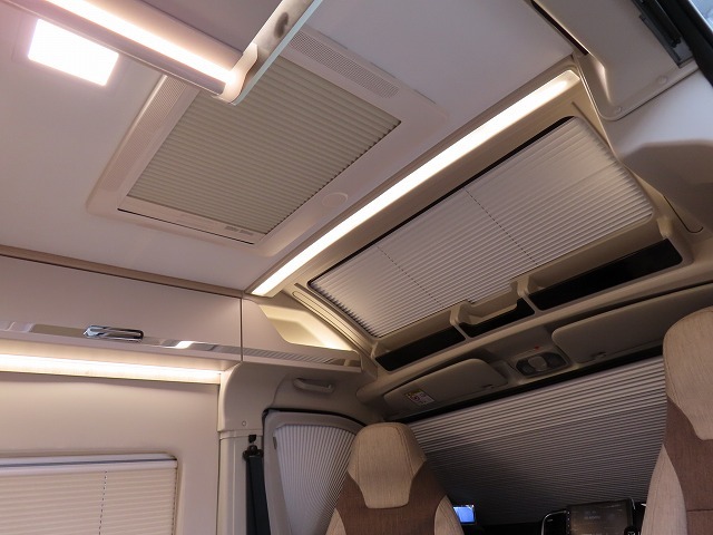 キャンピングカー バンコン ﾃﾞｭｶﾄ　ﾛｰﾗｰﾁｰﾑﾘﾋﾞﾝｸﾞｽﾄｰﾝK2　新車即納