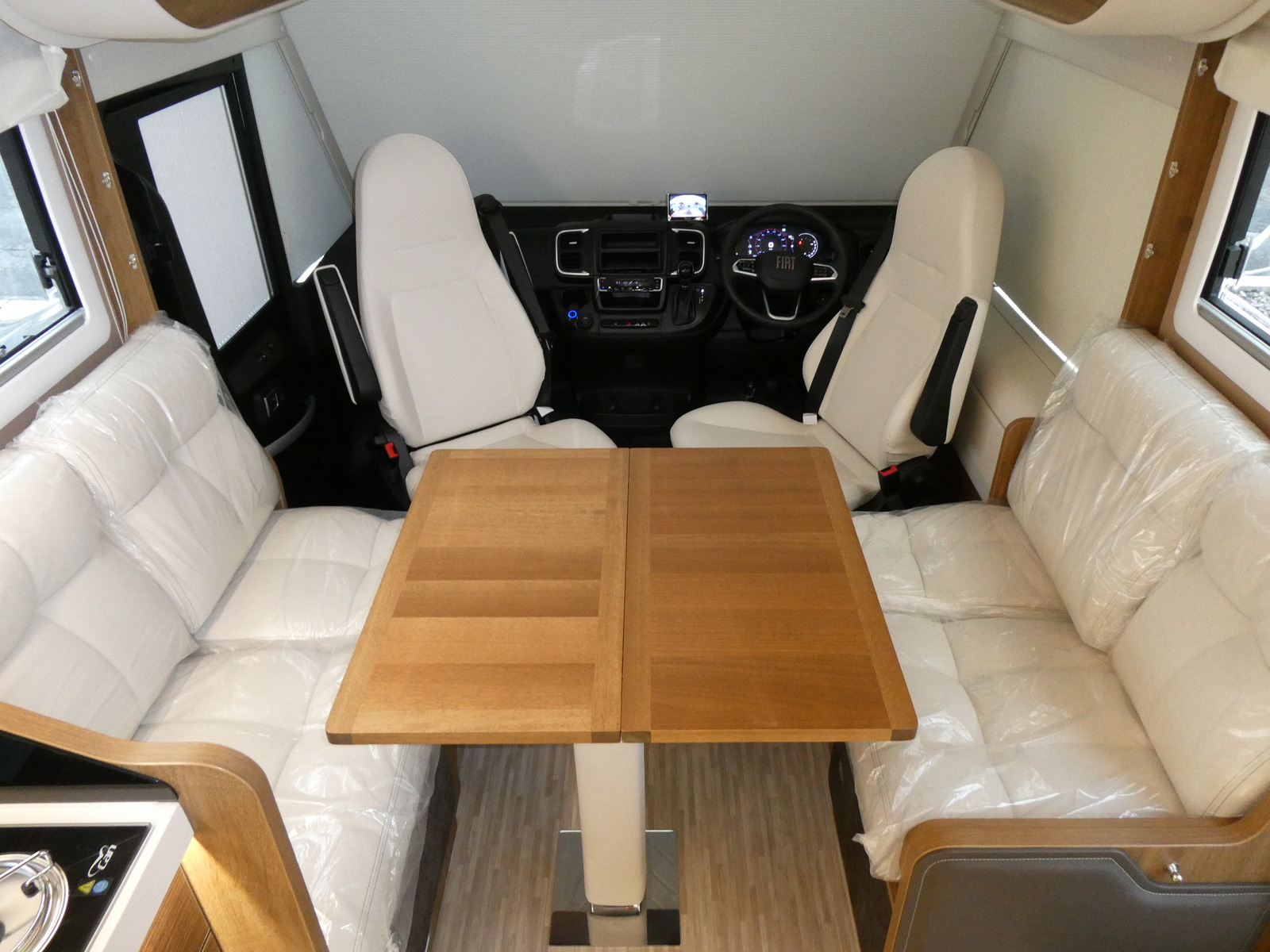 キャンピングカー バスコン ﾓｰﾋﾞﾙｳﾞｪｯﾀ Kﾖｯﾄ ﾃｸﾉﾗｲﾝ86 新車即納