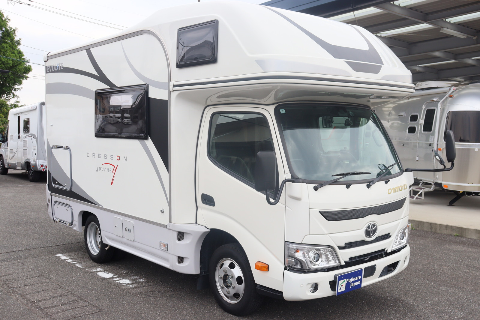 キャンピングカー キャブコン ｶﾑﾛｰﾄﾞ ﾅｯﾂRV ｸﾚｿﾝｼﾞｬｰﾆｰXｴﾎﾞﾗｲﾄ