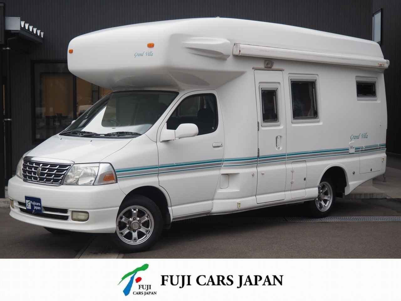 キャンピングカー バンコン グランドハイエース レクビィ グランヴィラ 4WD