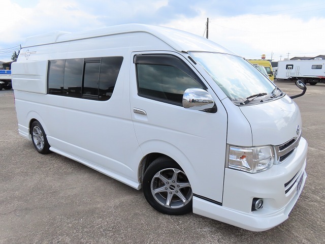 キャンピングカー バンコン ﾊｲｴｰｽ ﾄｲﾌｧｸﾄﾘｰ GT　ｴｱﾛｿｰﾗｰ