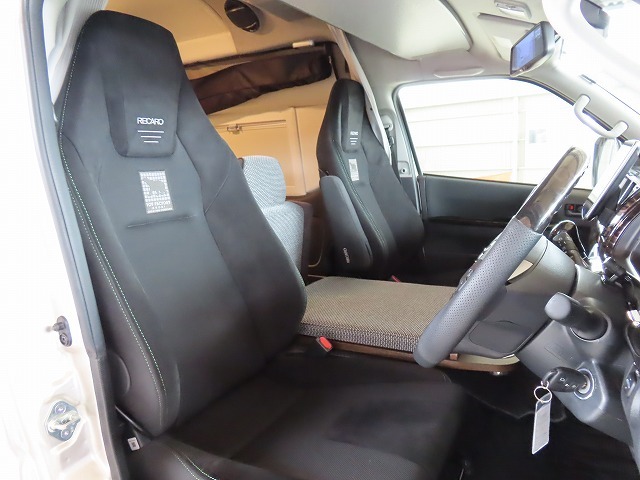 キャンピングカー バンコン ﾊｲｴｰｽﾄｲﾌｧｸﾄﾘｰﾊﾞｰﾃﾞﾝｸﾞﾗﾝﾃﾞ家庭用AC