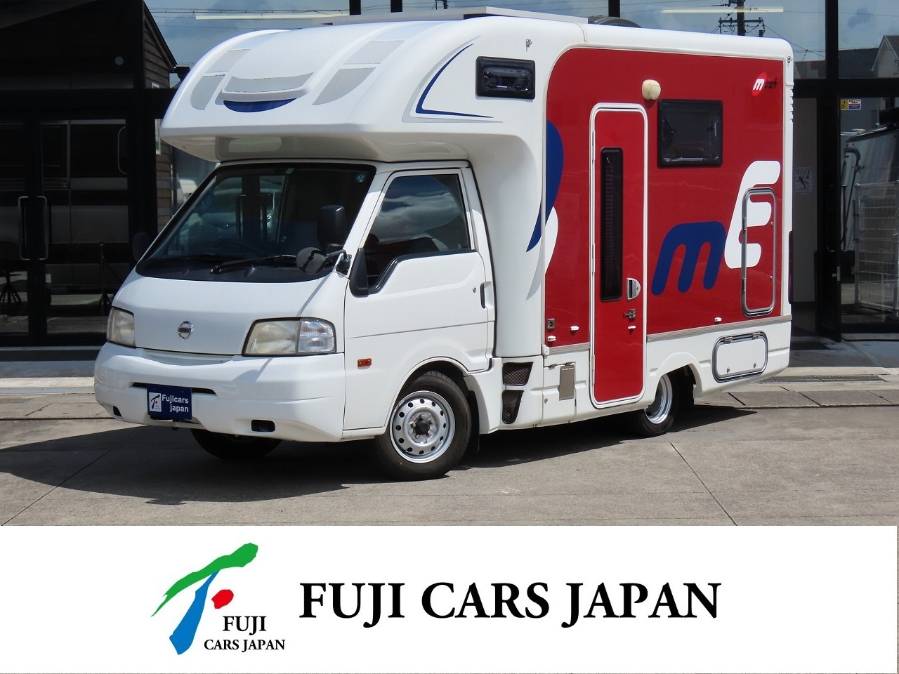 キャンピングカー キャブコン バネット ナッツRV製 マッシュ　MTモデル