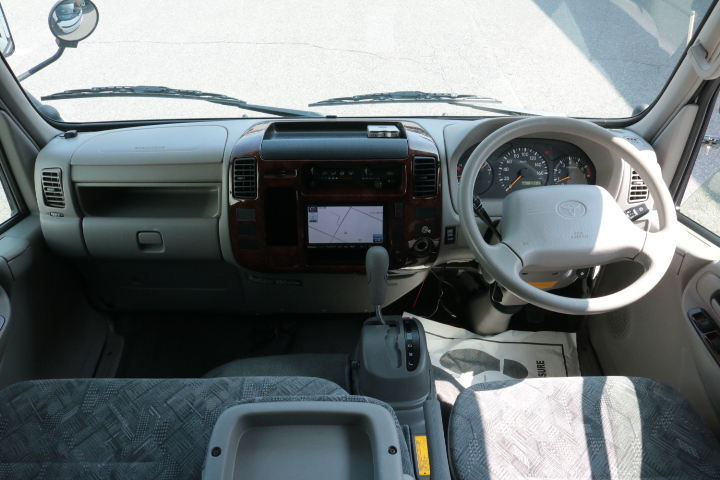 キャンピングカー キャブコン ｶﾑﾛｰﾄﾞ ﾅｯﾂRV ｸﾚｿﾝﾎﾞｰﾀﾞｰｴﾃﾞｨｼｮﾝ