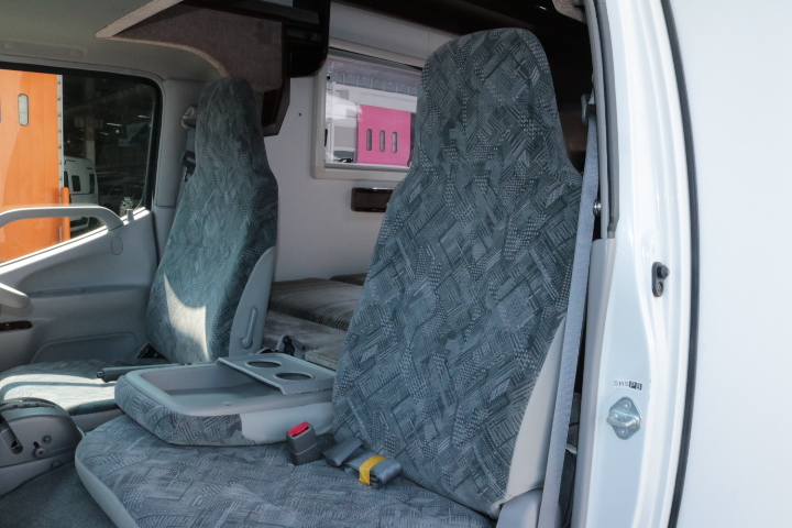 キャンピングカー キャブコン ｶﾑﾛｰﾄﾞ ﾅｯﾂRV ｸﾚｿﾝﾎﾞｰﾀﾞｰｴﾃﾞｨｼｮﾝ