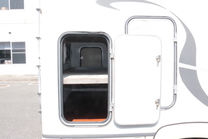 キャンピングカー キャブコン ｶﾑﾛｰﾄﾞ ﾅｯﾂRV ｸﾚｿﾝﾎﾞｰﾀﾞｰｴﾃﾞｨｼｮﾝ