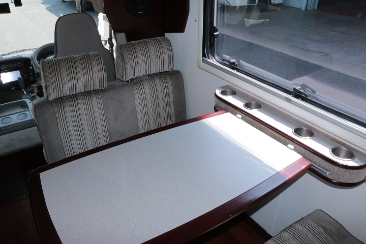 キャンピングカー キャブコン ｶﾑﾛｰﾄﾞ ﾅｯﾂRV ｸﾚｿﾝﾎﾞｰﾀﾞｰｴﾃﾞｨｼｮﾝ