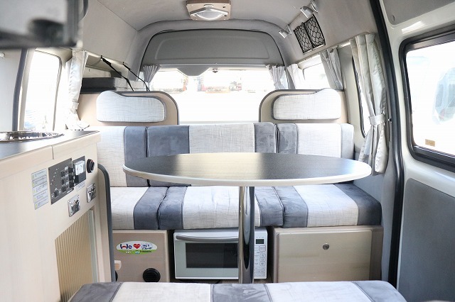 キャンピングカー バンコン ﾊｲｴｰｽ 東和ﾓｰﾀｰｽ ﾂｪﾙﾄ 4WD