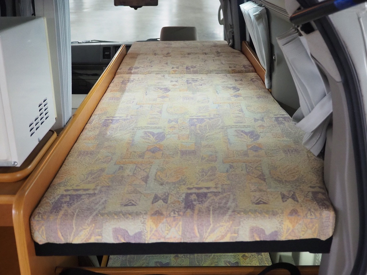 キャンピングカー 軽キャンパー ｴﾌﾞﾘｲ OMC製 ｵﾘｼﾞﾅﾙ　4WD　FFﾋｰﾀｰ