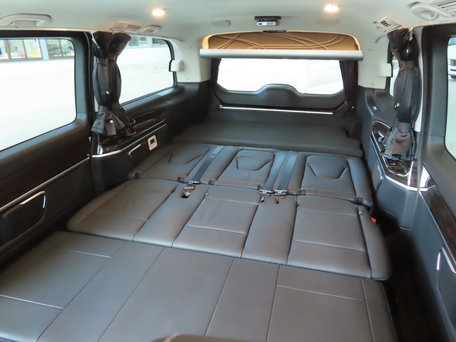 キャンピングカー バンコン ﾍﾞﾝﾂ ﾌｼﾞｶｰｽﾞｼﾞｬﾊﾟﾝ ｳﾞｧﾘｽ 新規架装