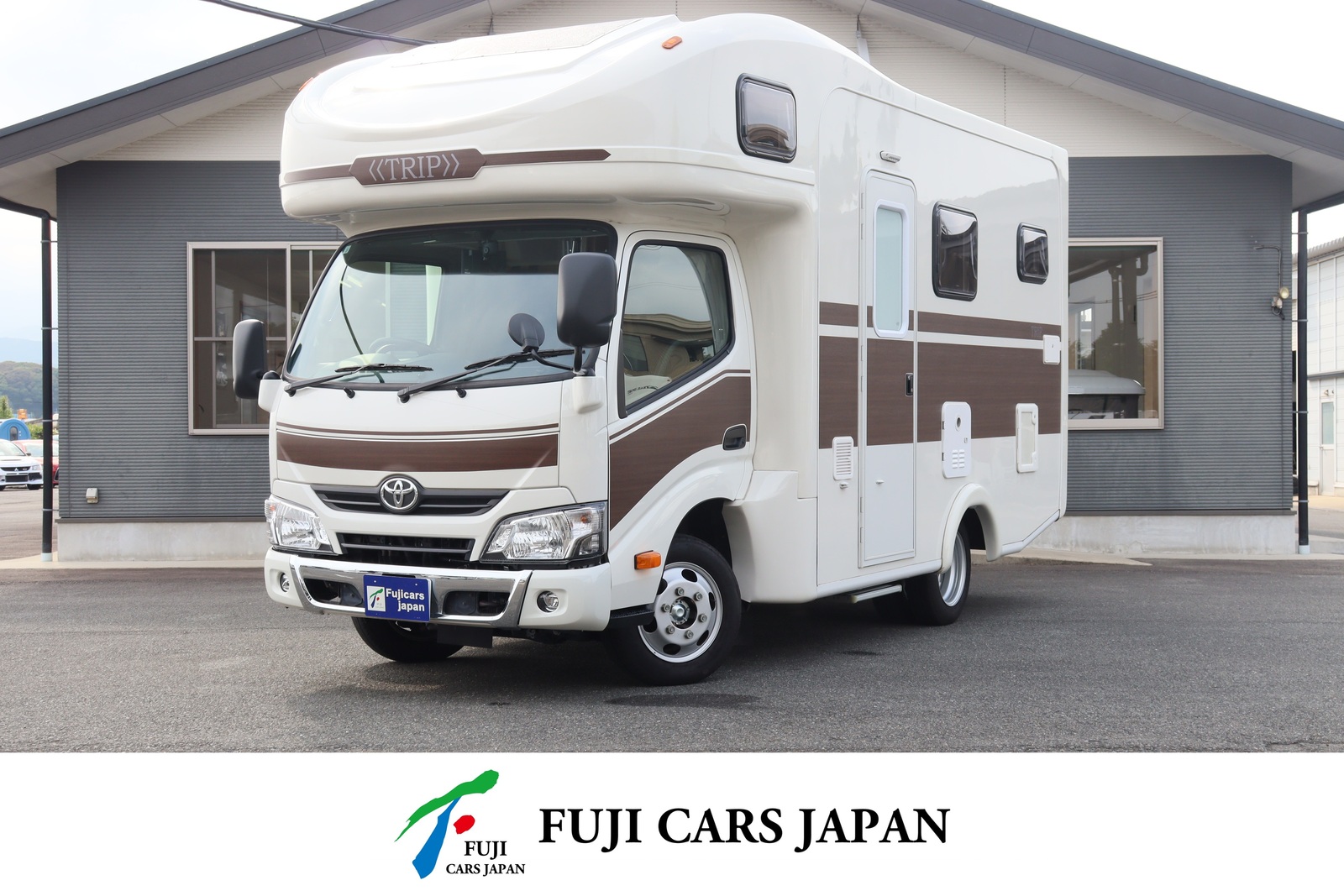 キャンピングカー キャブコン カムロード ダイレクドカーズ トリッププレミアム