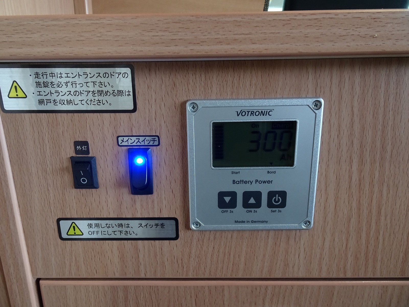 キャンピングカー キャブコン ｶﾑﾛｰﾄﾞ 東和 ｳﾞｫｰﾝR2Bｽﾞｨｰﾍﾞﾝ 家AC