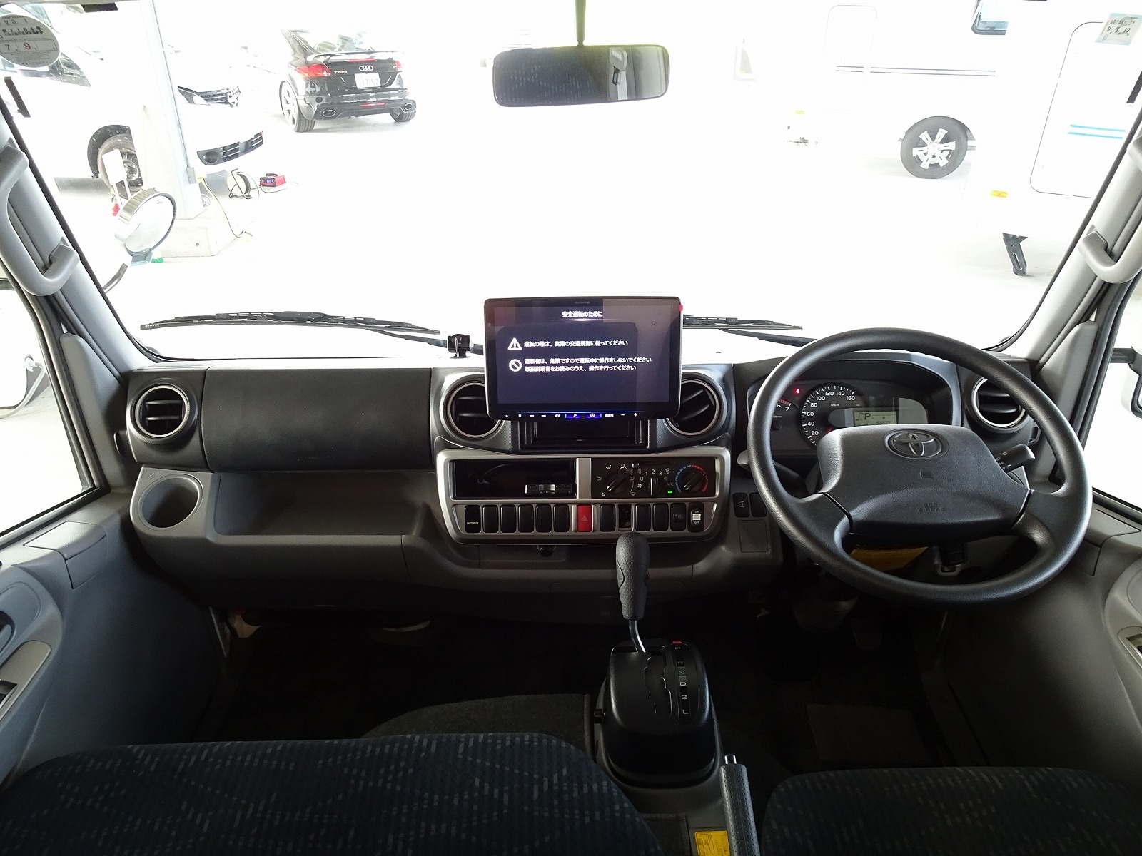 キャンピングカー キャブコン ｶﾑﾛｰﾄﾞ 東和 ｳﾞｫｰﾝR2Bｽﾞｨｰﾍﾞﾝ 家AC