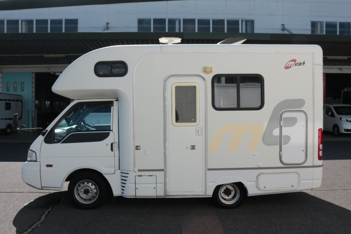 キャンピングカー キャブコン ﾊﾞﾈｯﾄ ﾅｯﾂRV ﾏｯｼｭ　ﾀｲﾌﾟW　FF　冷蔵庫