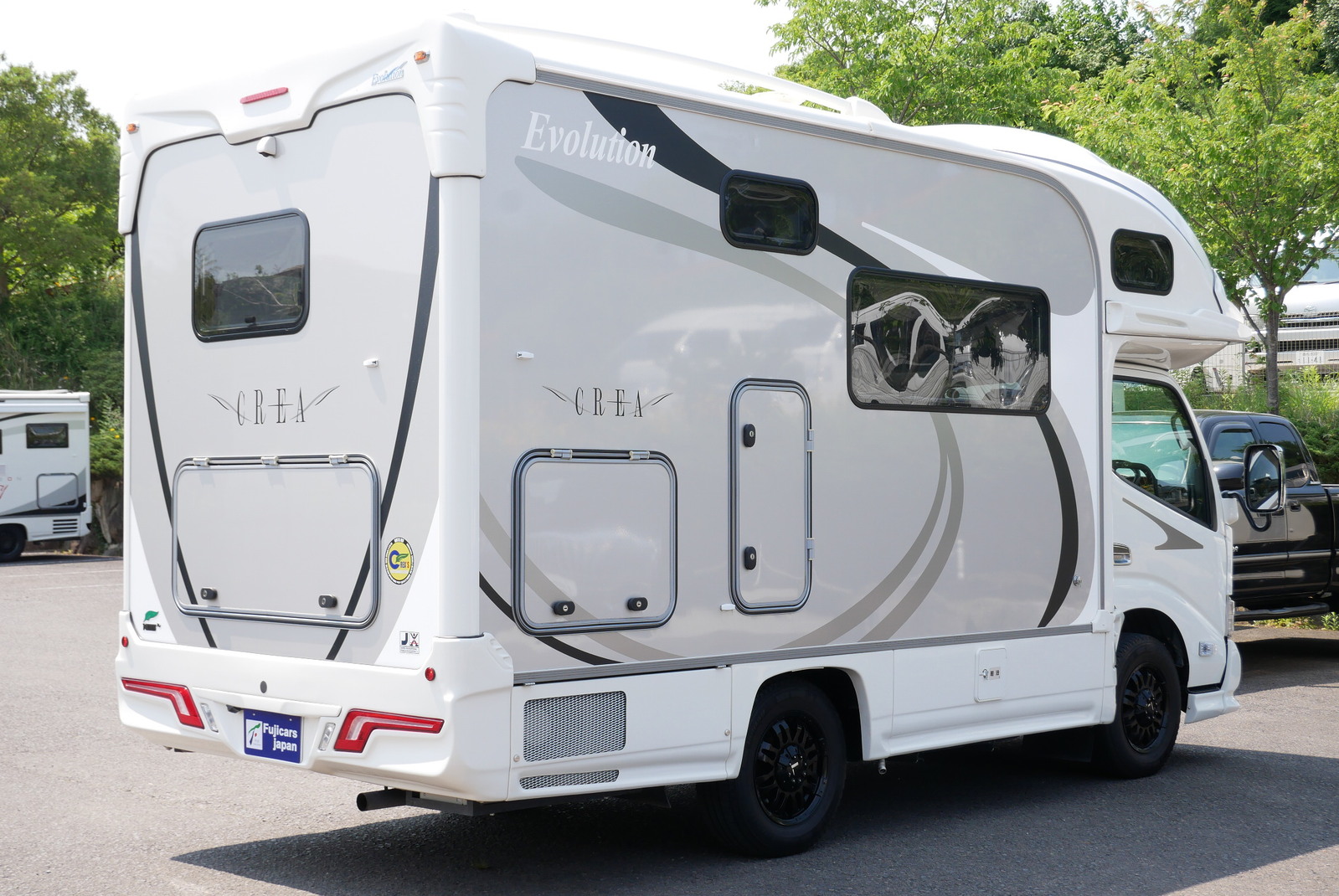 キャンピングカー キャブコン ｶﾑﾛｰﾄﾞ ﾅｯﾂRV ｸﾚｱ5.3Xｴﾎﾞﾘｭｰｼｮﾝ